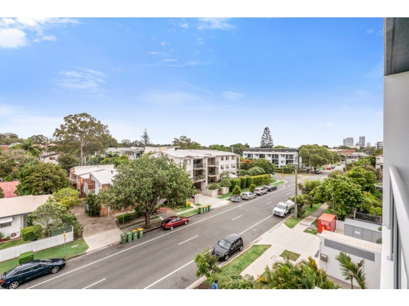 406/17 Bath Street, Labrador QLD 4215