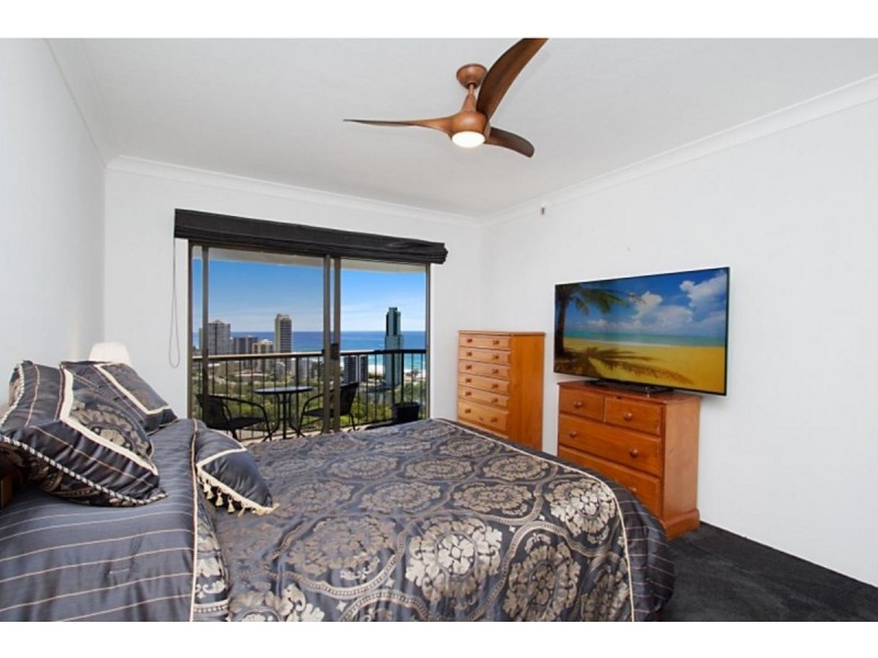 131/8 Admiralty Drive, Surfers Paradise QLD 4217