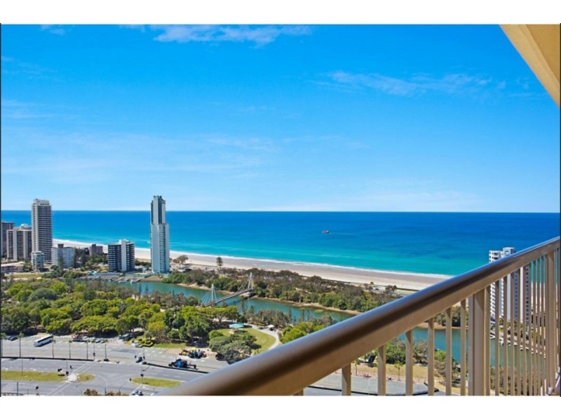 131/8 Admiralty Drive, Surfers Paradise QLD 4217