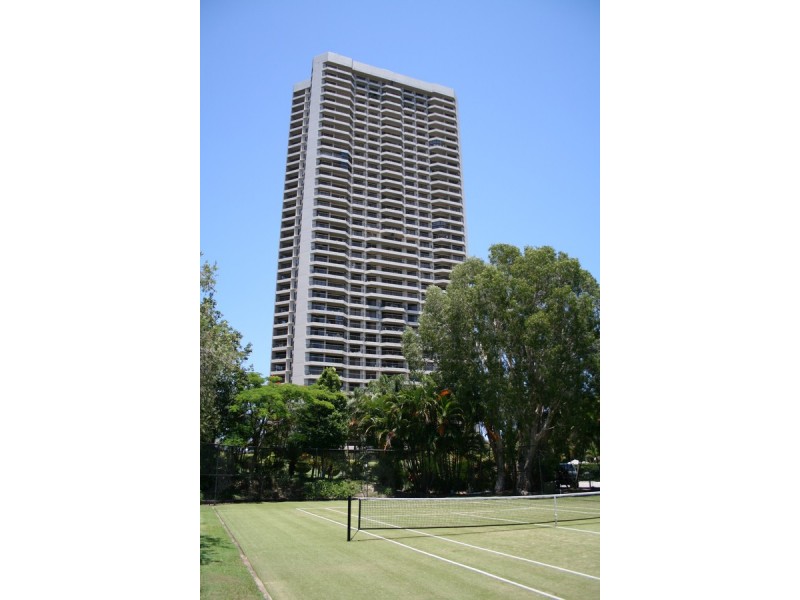 131/8 Admiralty Drive, Surfers Paradise QLD 4217
