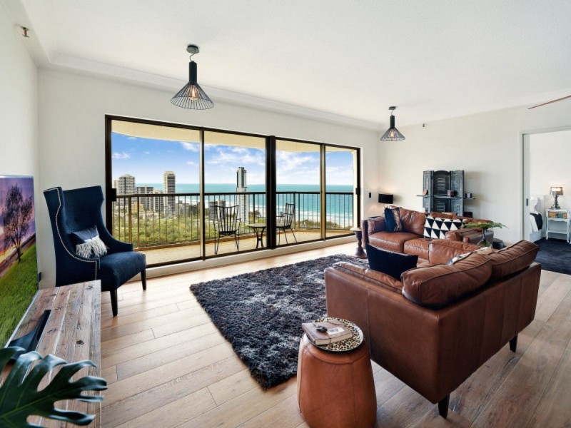 131/8 Admiralty Drive, Surfers Paradise QLD 4217