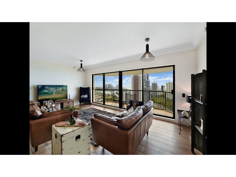 131/8 Admiralty Drive, Surfers Paradise QLD 4217