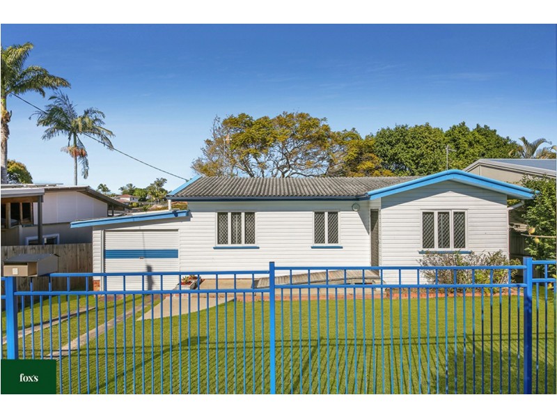 6 Horder Avenue, Labrador QLD 4215