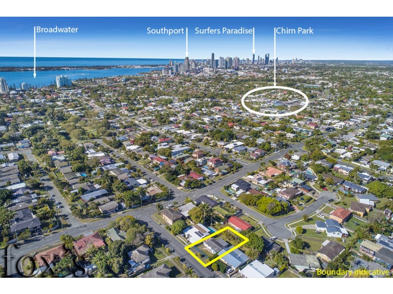 6 Horder Avenue, Labrador QLD 4215