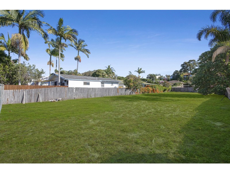 22 Middle Street, Labrador QLD 4215