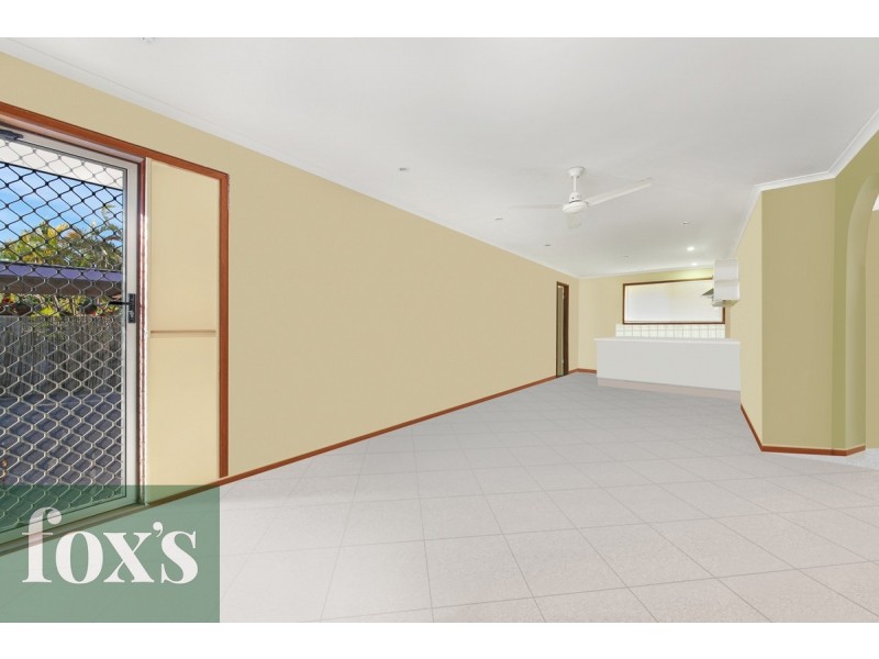 2/14 Galloway Drive, Ashmore QLD 4214