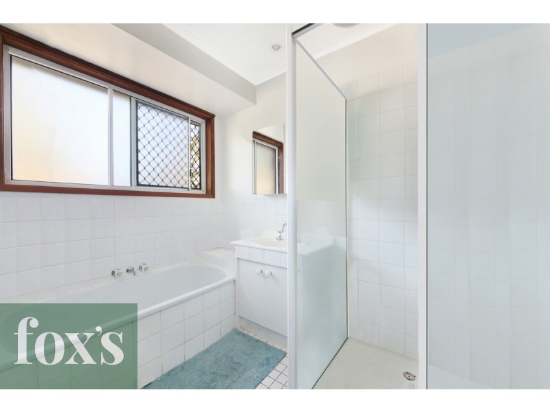 2/14 Galloway Drive, Ashmore QLD 4214