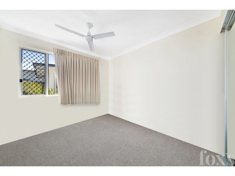 14/4 Proud Street, Labrador QLD 4215