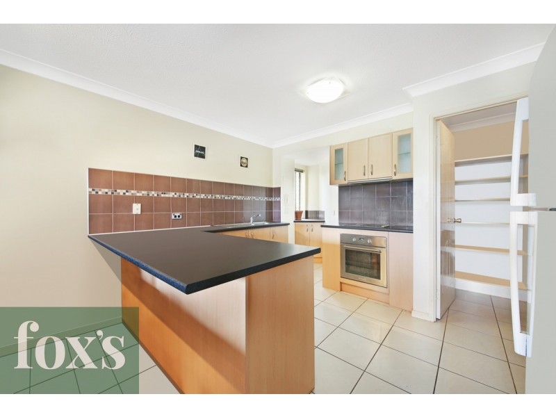 5/65 Bayview Street, Runaway Bay QLD 4216