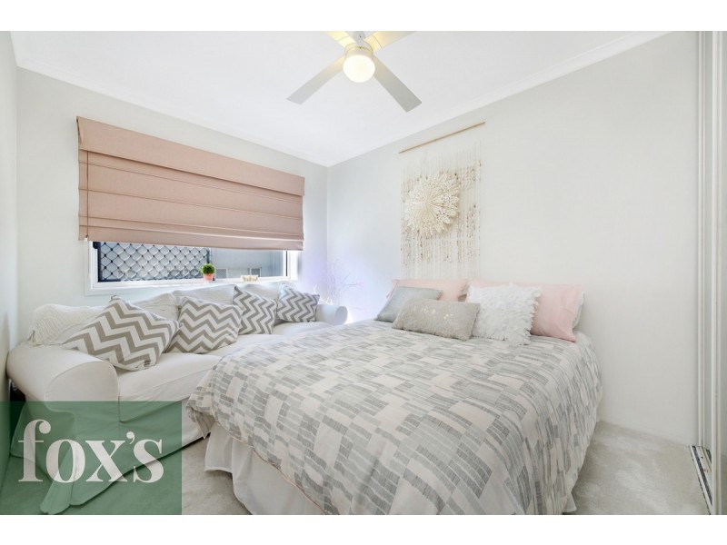 7/4 Madang Crescent, Runaway Bay QLD 4216
