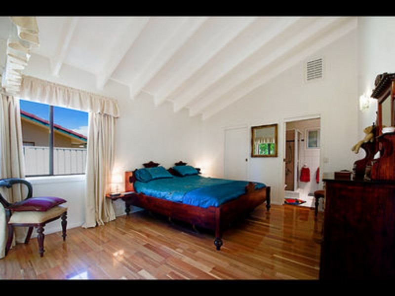 6 Mooyumbin Court, Nerang QLD 4211