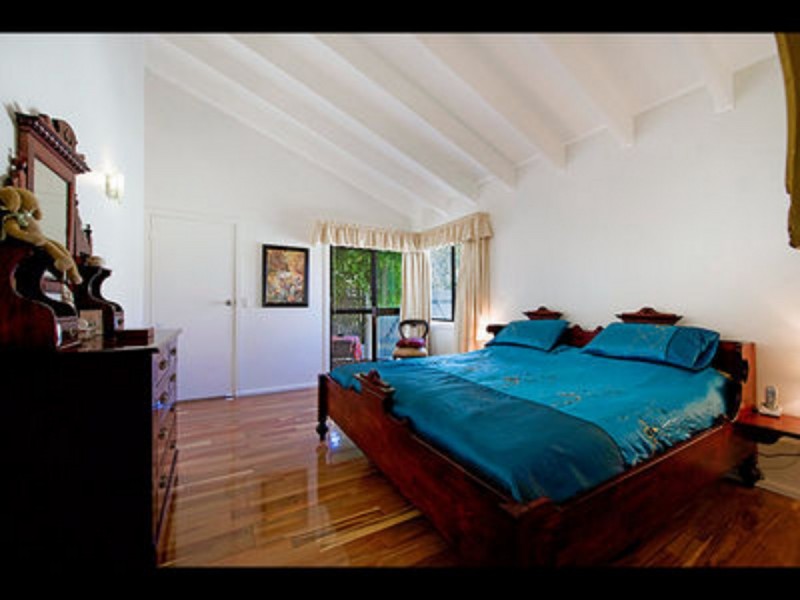 6 Mooyumbin Court, Nerang QLD 4211