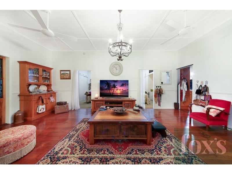 13 Ernest Street, Labrador QLD 4215