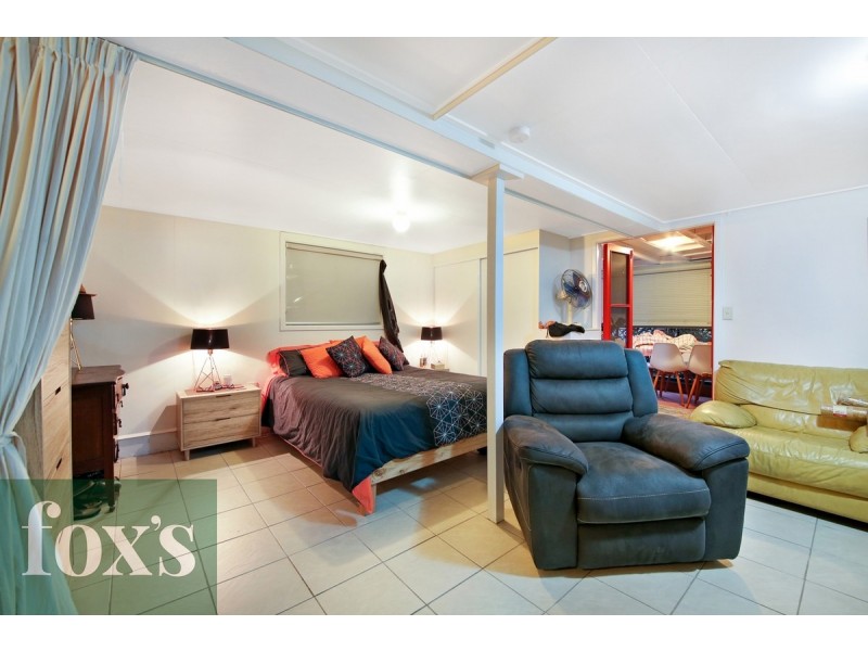 13 Ernest Street, Labrador QLD 4215