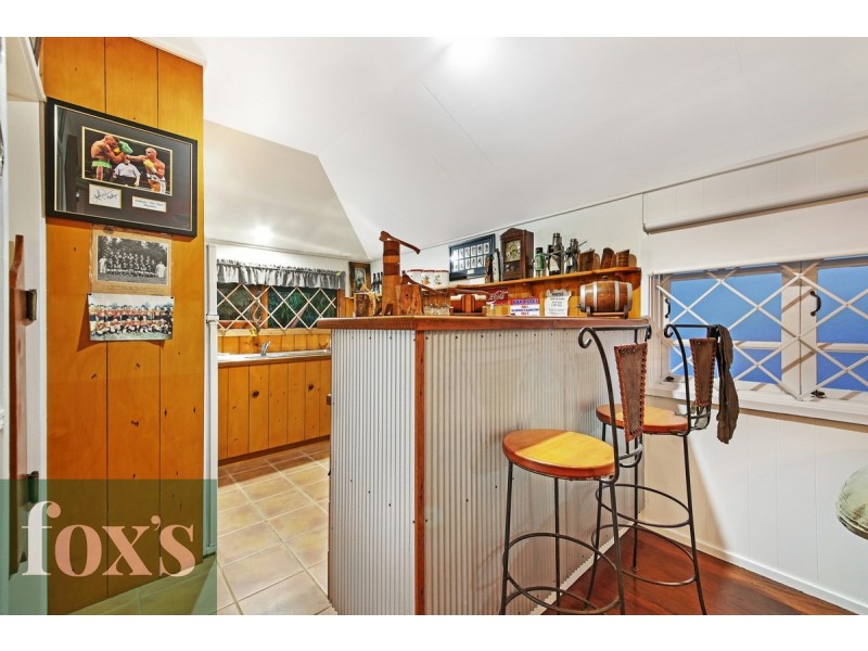 13 Ernest Street, Labrador QLD 4215