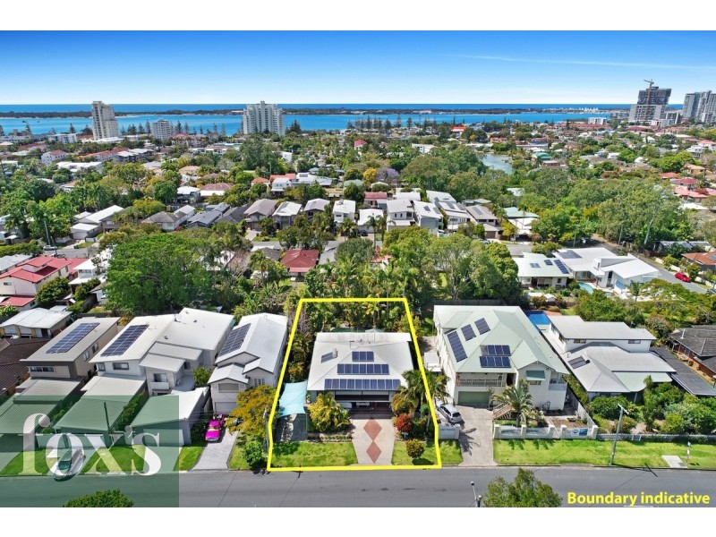 13 Ernest Street, Labrador QLD 4215