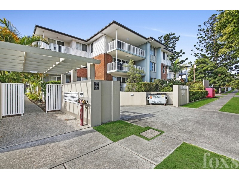 18/27 Walton Street, Southport QLD 4215