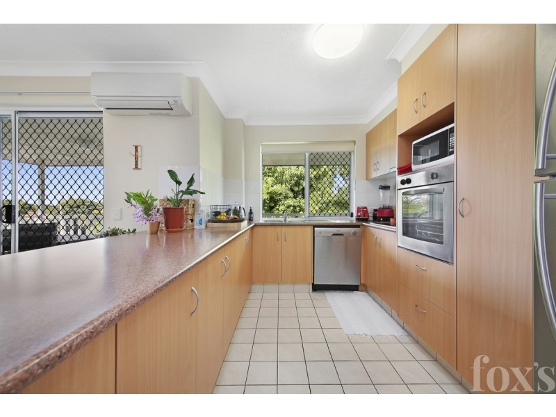18/27 Walton Street, Southport QLD 4215
