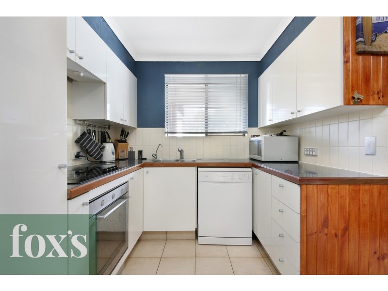 27/164 High Street, Southport QLD 4215