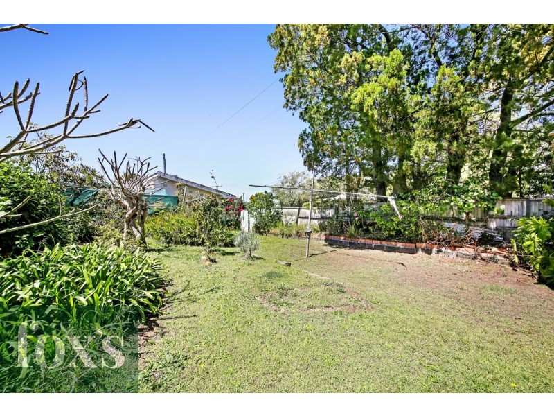 51 Broad Street, Labrador QLD 4215