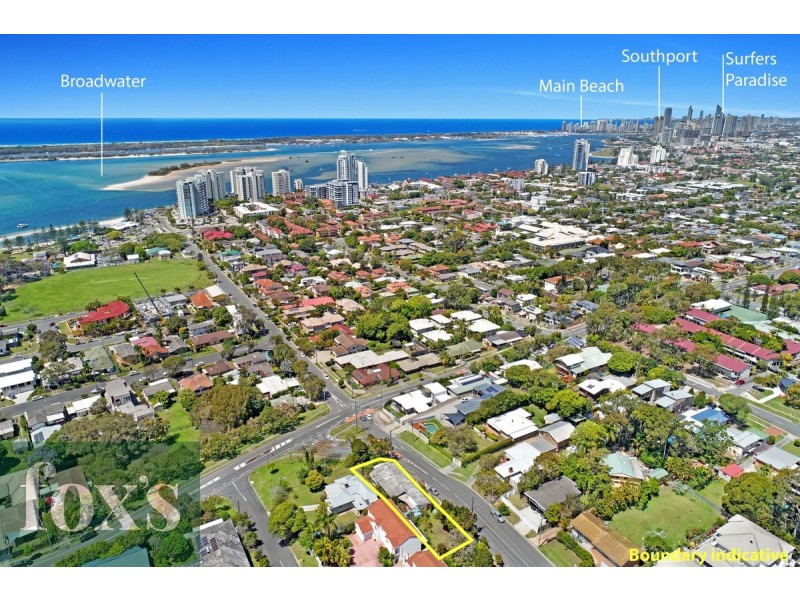 51 Broad Street, Labrador QLD 4215