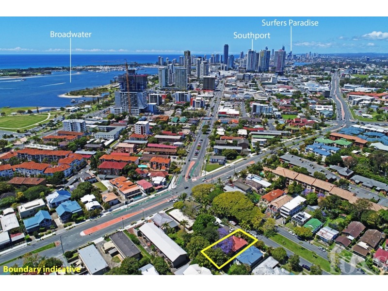 5 Walton Street, Southport QLD 4215