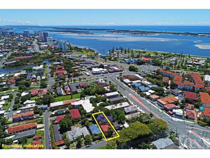 5 Walton Street, Southport QLD 4215