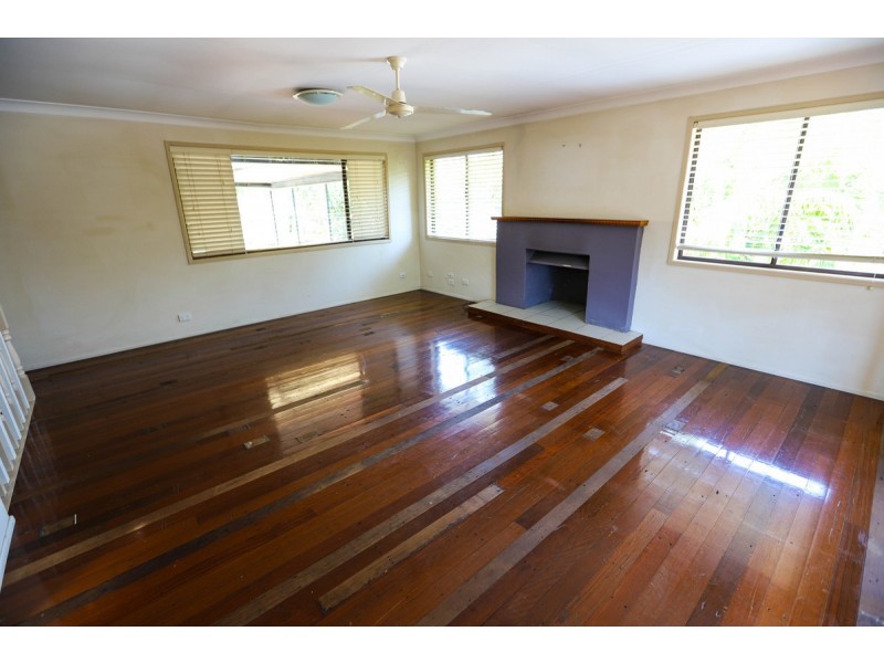 12 Forrest Avenue, Molendinar QLD 4214