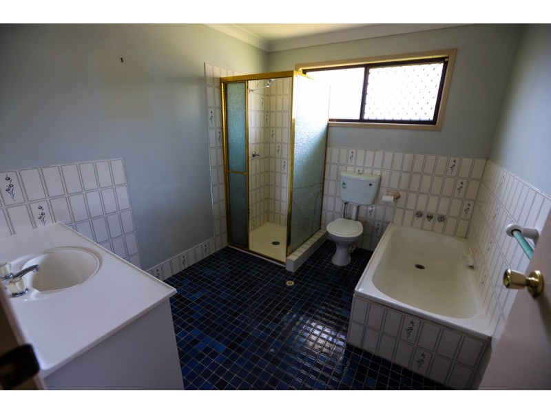 12 Forrest Avenue, Molendinar QLD 4214
