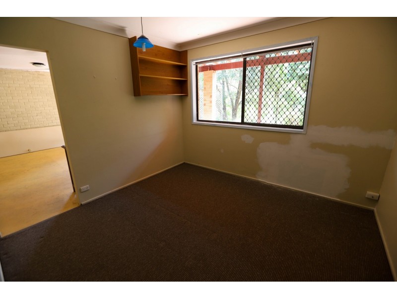 12 Forrest Avenue, Molendinar QLD 4214