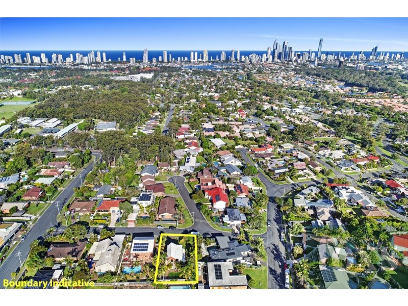 4 Maris Street, Southport QLD 4215