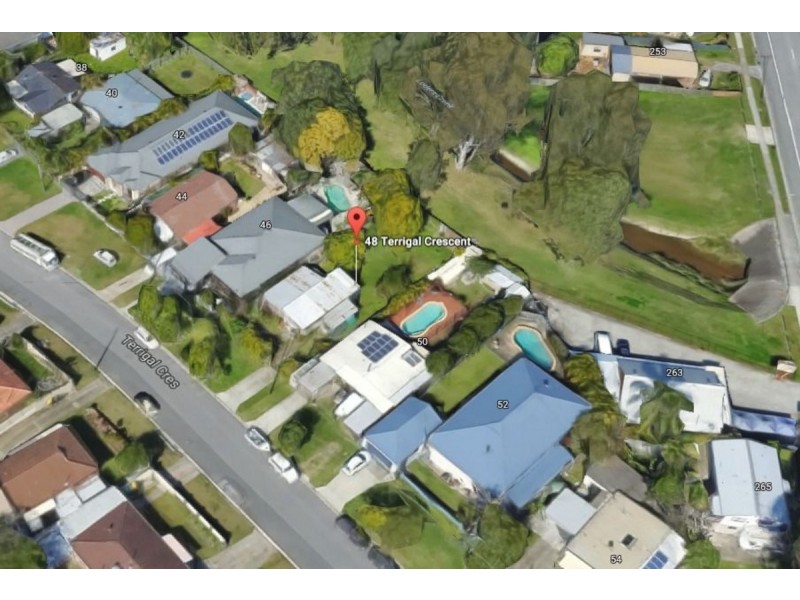 48 Terrigal Crescent, Southport QLD 4215