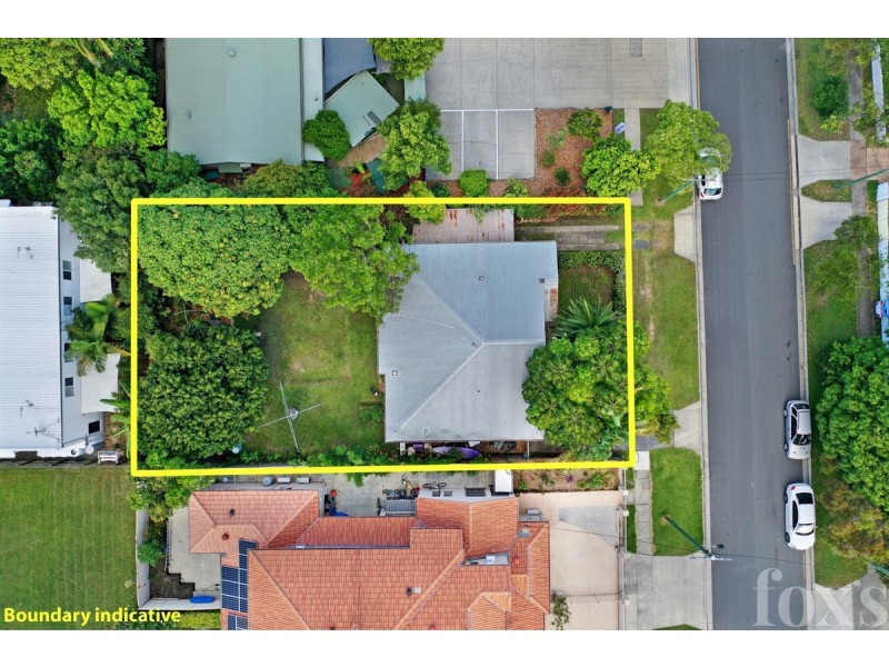 67 Falconer Street, Southport QLD 4215