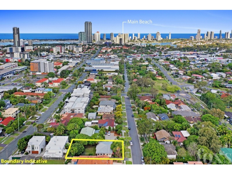 67 Falconer Street, Southport QLD 4215