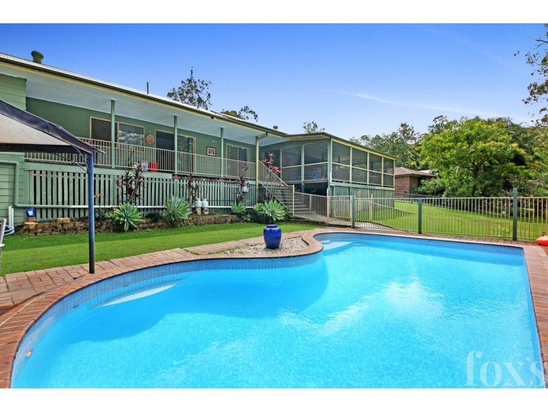 3 Brushwood Drive, Parkwood QLD 4214