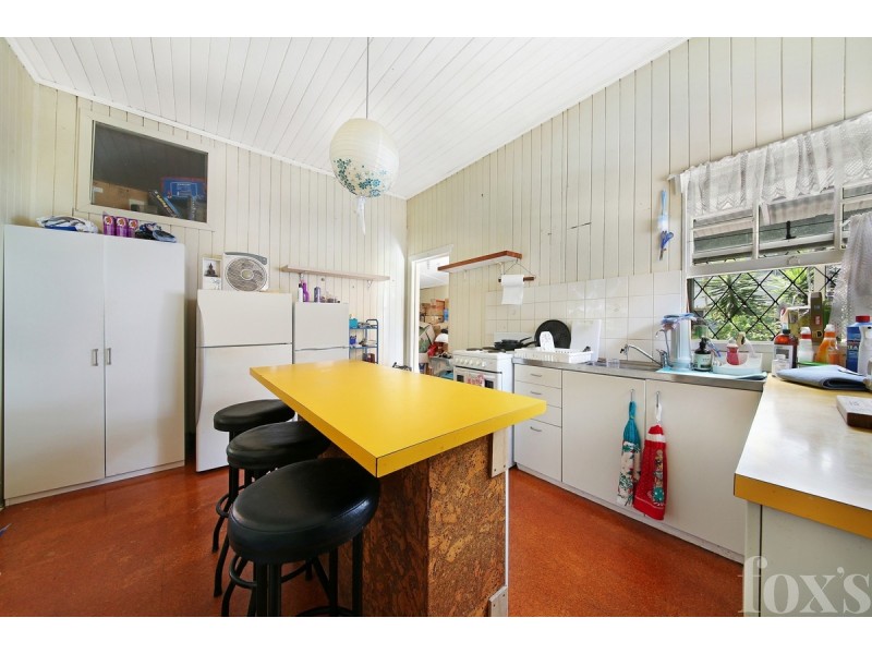 1 Sydney Street, Labrador QLD 4215