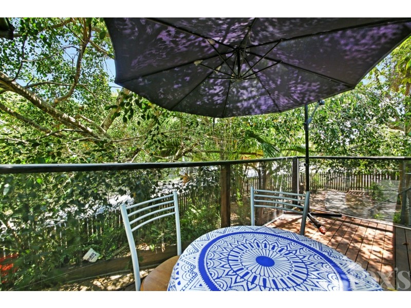 1 Sydney Street, Labrador QLD 4215