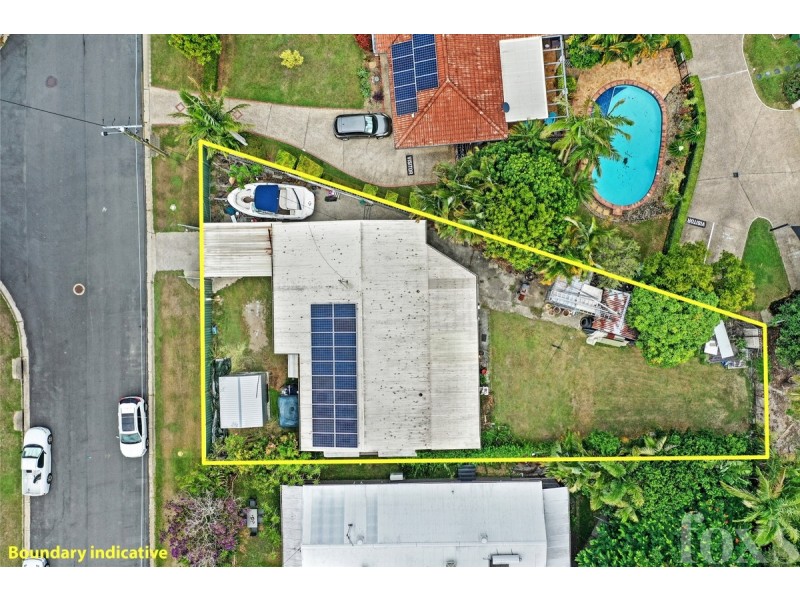 18 Terrigal Crescent, Southport QLD 4215