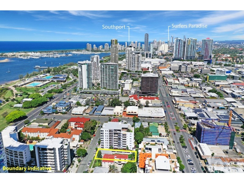 12 Norman Street, Southport QLD 4215