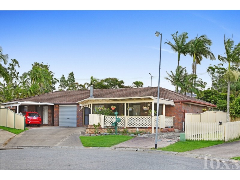 1/6 Mace Court, Labrador QLD 4215