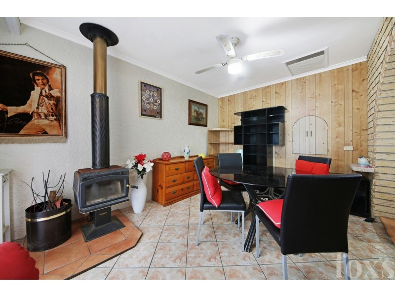 1/6 Mace Court, Labrador QLD 4215