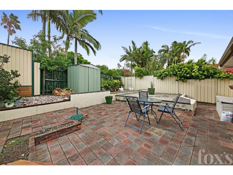 1/6 Mace Court, Labrador QLD 4215