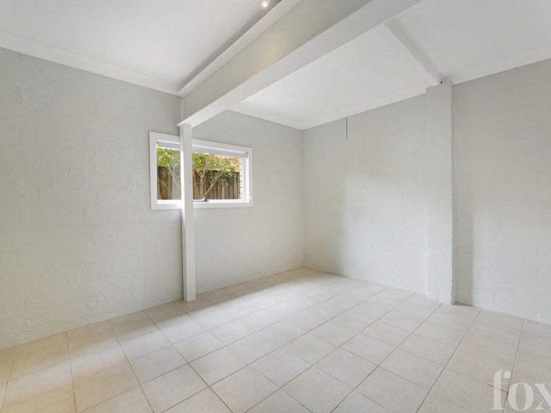 242 Central Street, Labrador QLD 4215