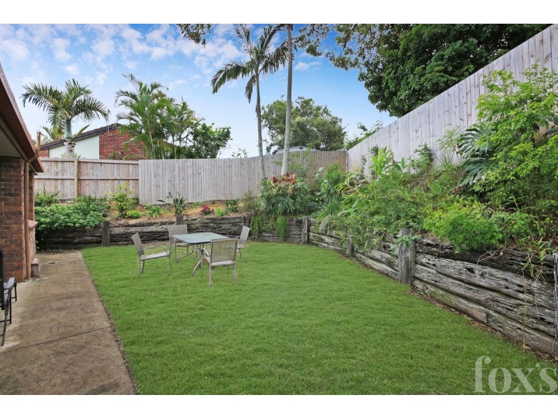 8 Giro Place, Ashmore QLD 4214