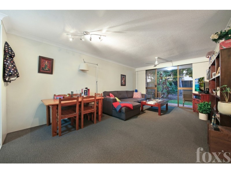 5/164 High Street, Southport QLD 4215