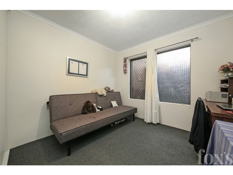 5/164 High Street, Southport QLD 4215