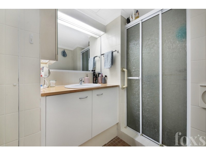 5/164 High Street, Southport QLD 4215