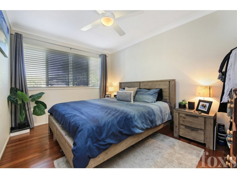 5 Larwon Terrace, Southport QLD 4215