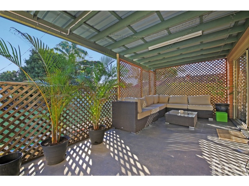 5 Larwon Terrace, Southport QLD 4215