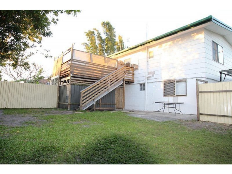 288 Bayview Street, Hollywell QLD 4216